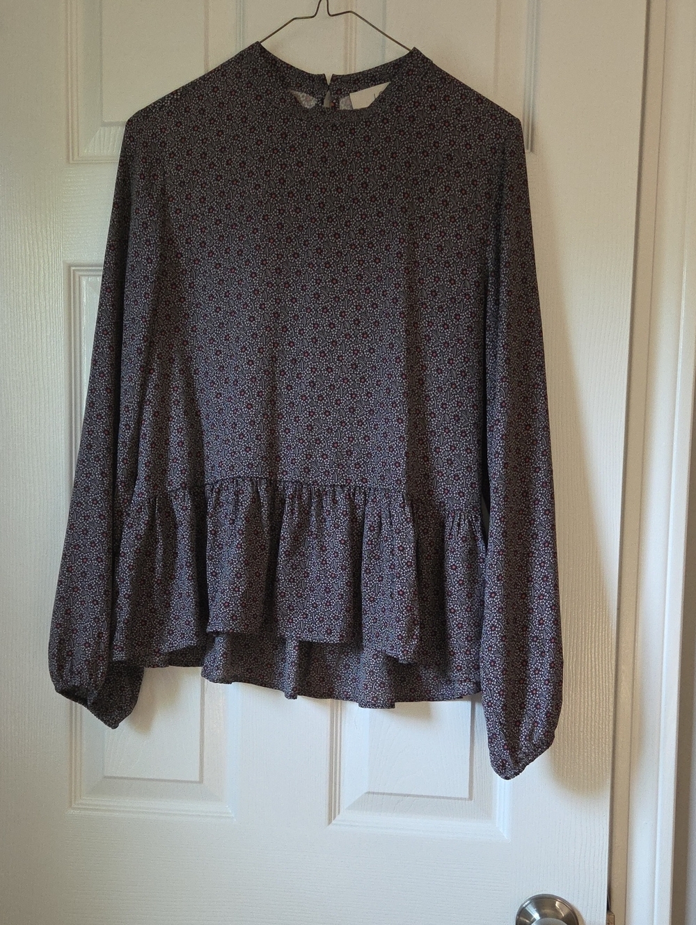LOFT Black Floral Peplum Long-Sleeve Blouse